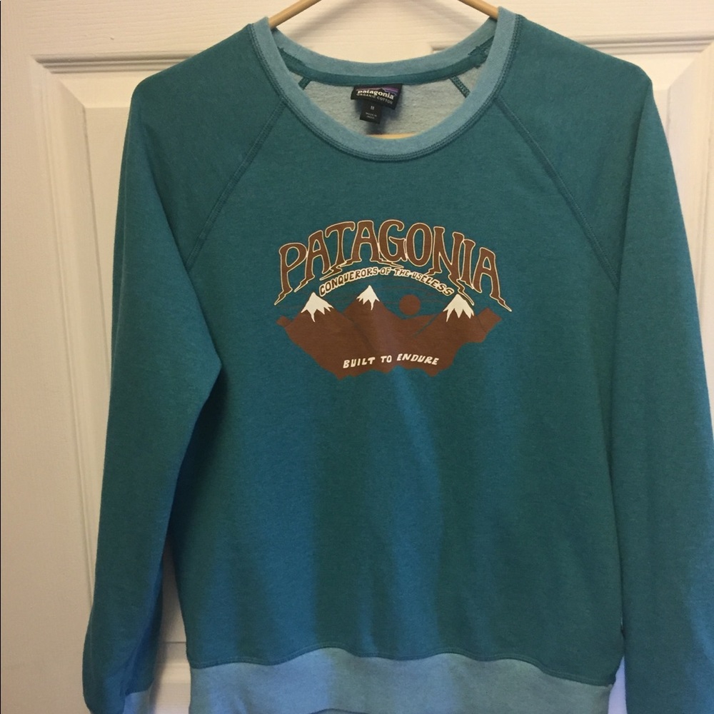 Women’s Patagonia crewneck sweatshirt medium